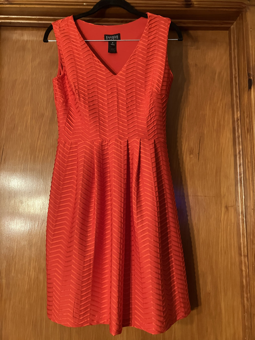 Enfocus  Studio Sleeveless V-Neck Chevron Dress