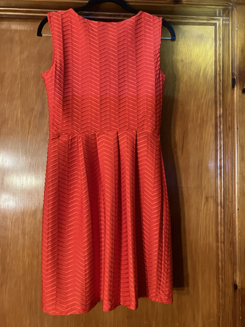 Enfocus  Studio Sleeveless V-Neck Chevron Dress